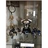 Image 1 : Dream Catcher & 7 Miniature Harley  Davidson Twin CamDavidson Motorcycles, Harley Davidson Twin-Cam 