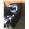Image 3 : Lovely Leather Reclining Chair