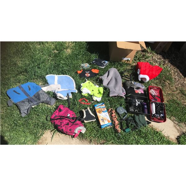 Pet Clothing, Wahl Trimmers, Booties, Leashes, Pedi Pawm, Stake to Stay, Claw Covers