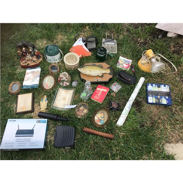 D-Link Router, Picture Frame, Massage Roller, Mini Crock Pots, Big Mouth Billy Bass, Candle, Calcula