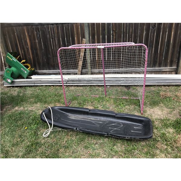 Hockey Net & HO Toboggan