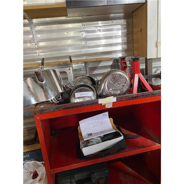 Motorcycle Headlights, Chrome Oil Tank & Chrome Cover, 2 Jack Stands, Electric Harness Controller, F
