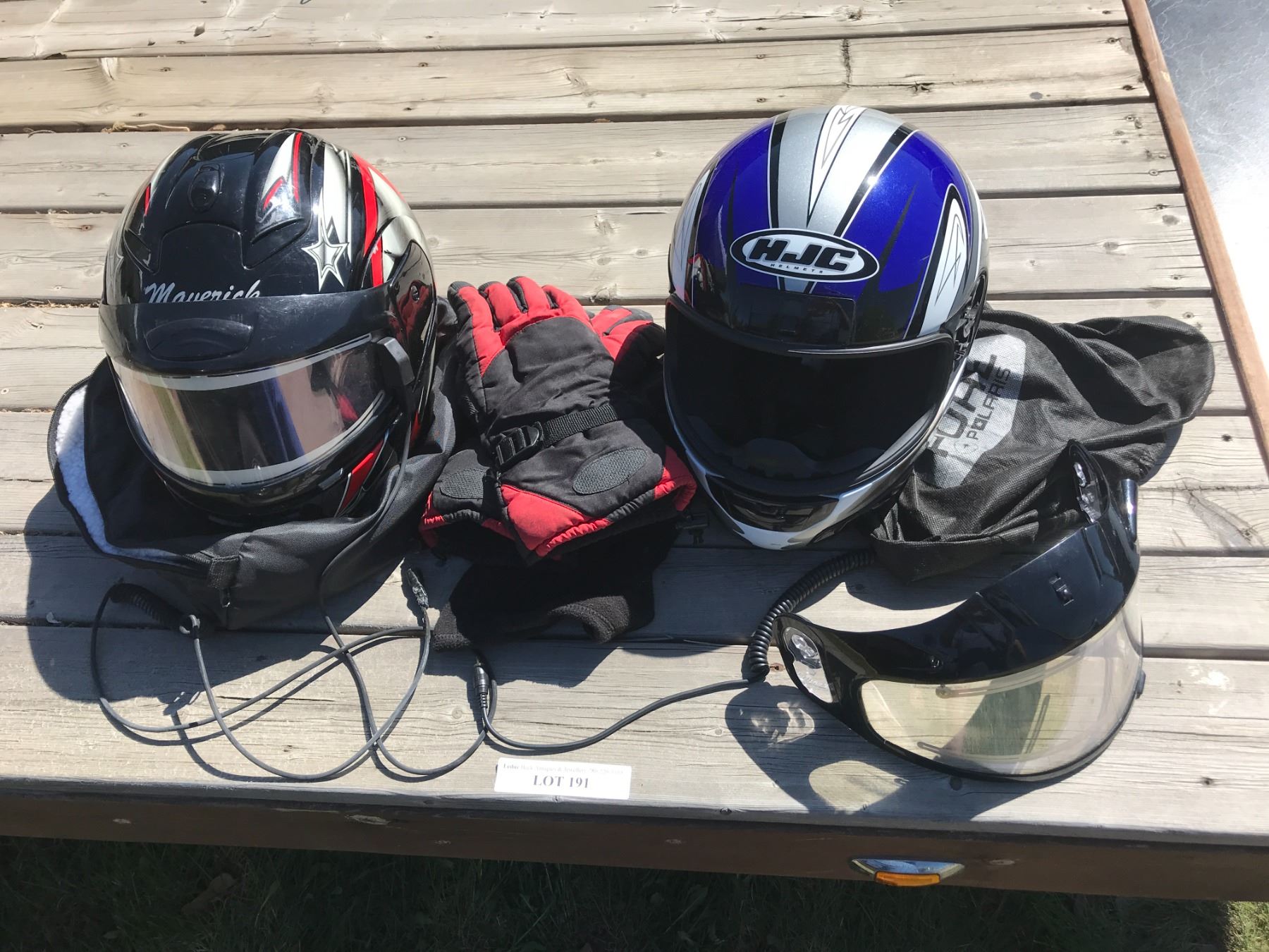 Two Wired Polaris Snowmobile Helmets Beck Auctions Inc.