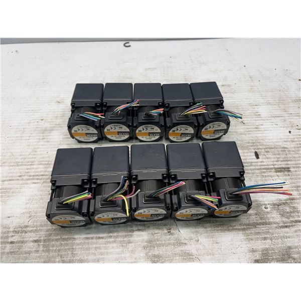 Lot of (10) Vexta #BLHM015K-20 Brushless DC Servo Motors