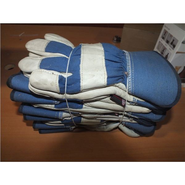 6 Pairs Of Work Gloves