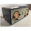 Image 2 : Philco Radio