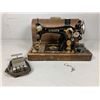 Image 1 : Singer Sewing Machine