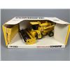 Image 1 : New Holland Diecast Metal Combine-Original Box