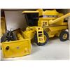 Image 3 : New Holland Diecast Metal Combine-Original Box