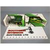 Image 2 : John Deere Hay Rake & AMT 600-Original Box