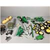 Image 1 : Diecast Metal Tractor Parts