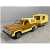 Image 1 : Majorette Chevy Blazer & Camper