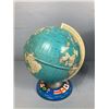 Image 5 : Replogle Globe & Smaller Globe
