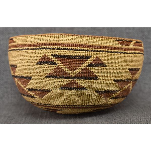 HUPA INDIAN BASKET