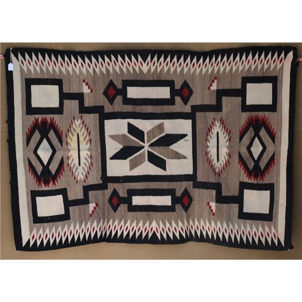 NAVAJO INDIAN TEXTILE
