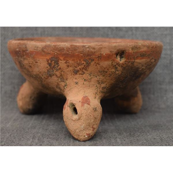 PRE COLUMBIAN POTTERY TRI LEG BOWL