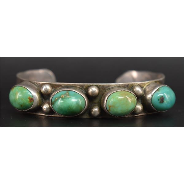 NAVAJO INDIAN SILVER BRACELET