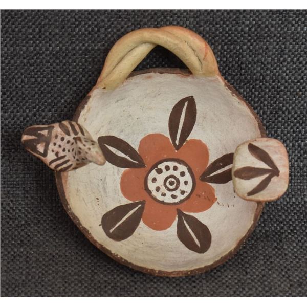 LAGUNA INDIAN POTTERY ASHTRAY