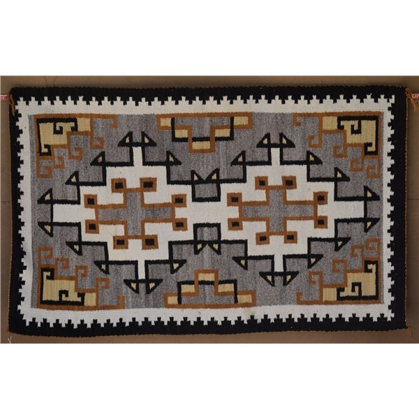 NAVAJO INDIAN TEXTILE