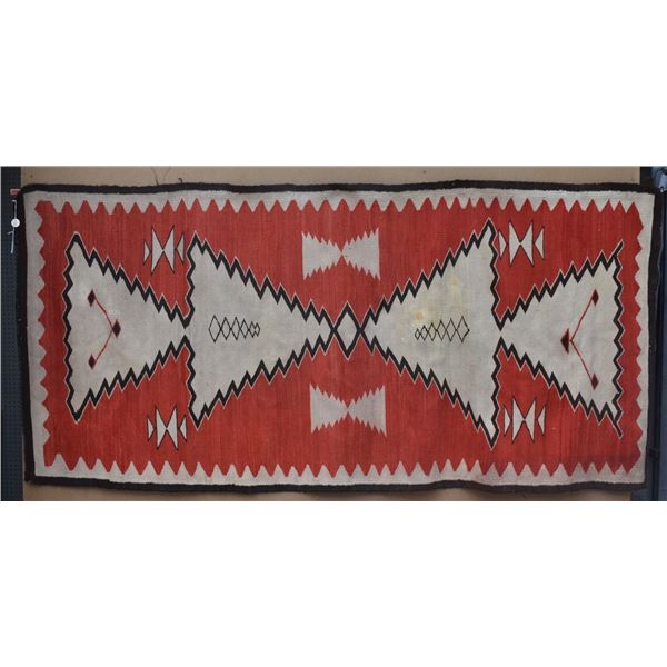 NAVAJO INDIAN TEXTILE