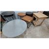 Image 1 : 8 assorted coffee tables wood, glass, etc...