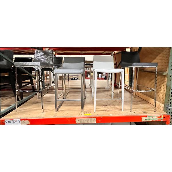 Large group of 7 assorted counter stools