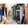 Image 1 : Large group of assorted bed parts (including 3 complete king bed & queen bed)