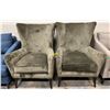 Image 1 : Set of dark green chairs