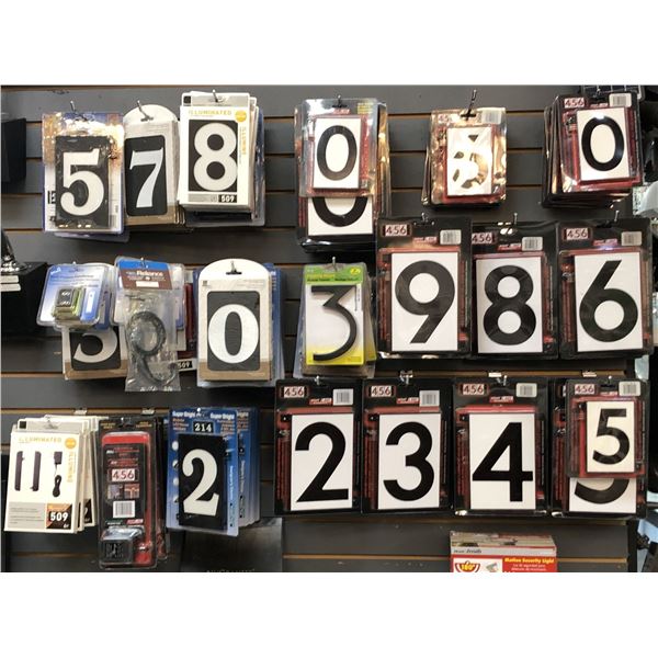 Large group of assorted illuminated high visibility house numbers (approx. 100 pcs)