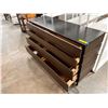 Image 2 : 4 Drawer dresser (approx. 55in W 18in D 32in H)