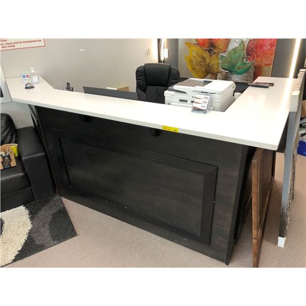 Reception counter furniture lot includes - a reception desk (approx 10 ft W x 43.5in H/chair) (elect