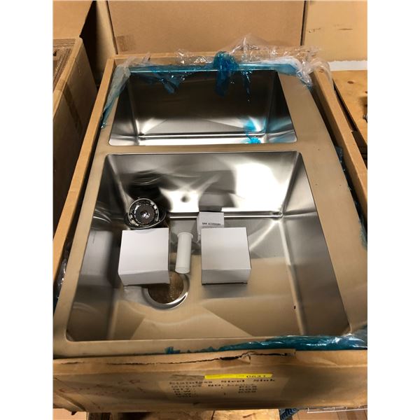 NEW stainless steel sink (in box)