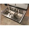 Image 2 : Group of 4 assorted stainless steel sinks