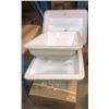 Image 1 : Group of 5 new ceramics sinks