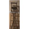 Image 2 : 12 step wooden ladder