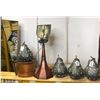 Image 2 : Group of 11 assorted decorative items