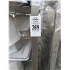 Image 2 : 2-Aluminum Pan Cart - 2 X $