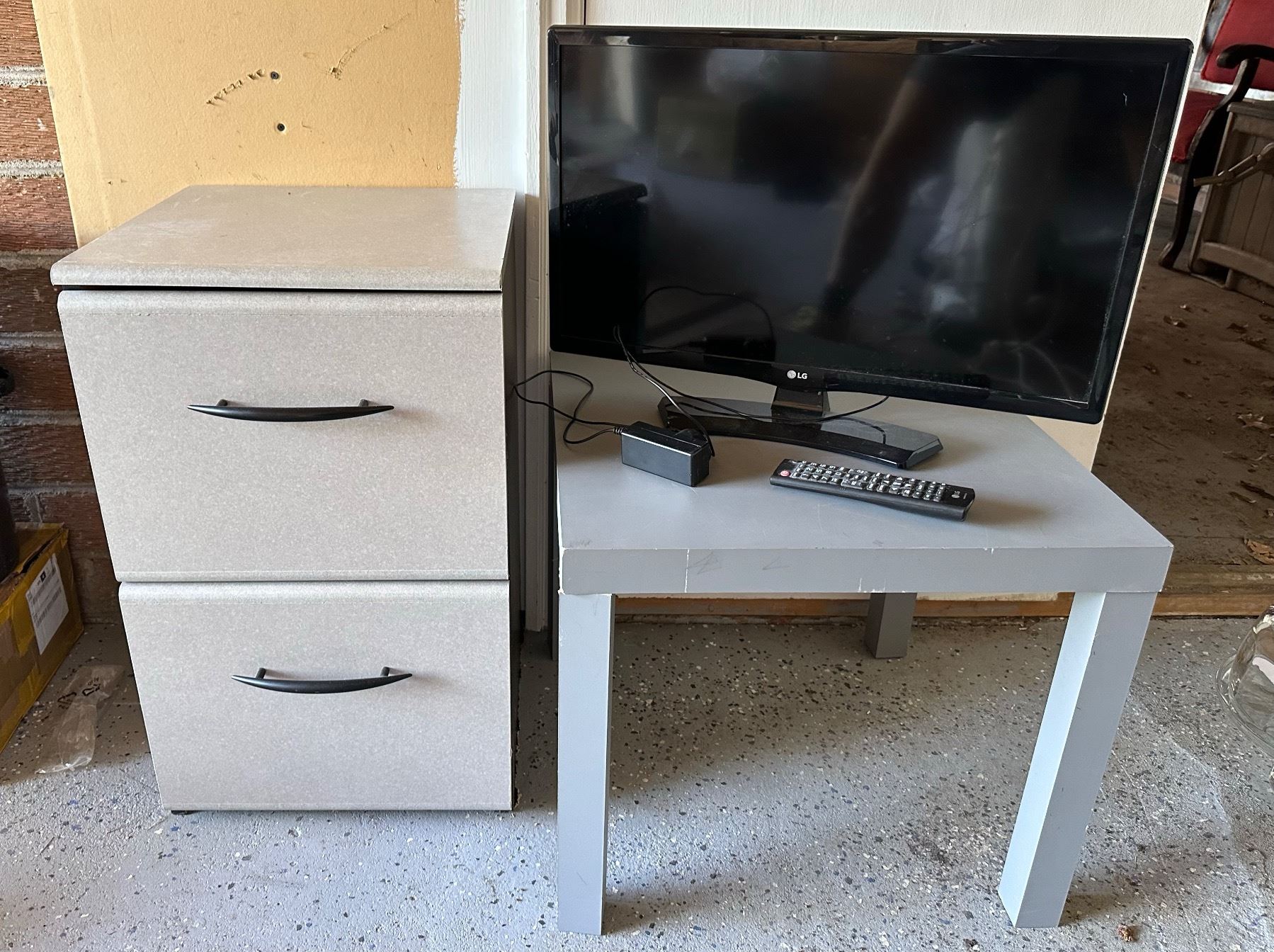 File Tv Table PRESSED WOOD FILE CABINET, PRESSED WOOD TABLE, LG TV 23-INCH - Cornerbids