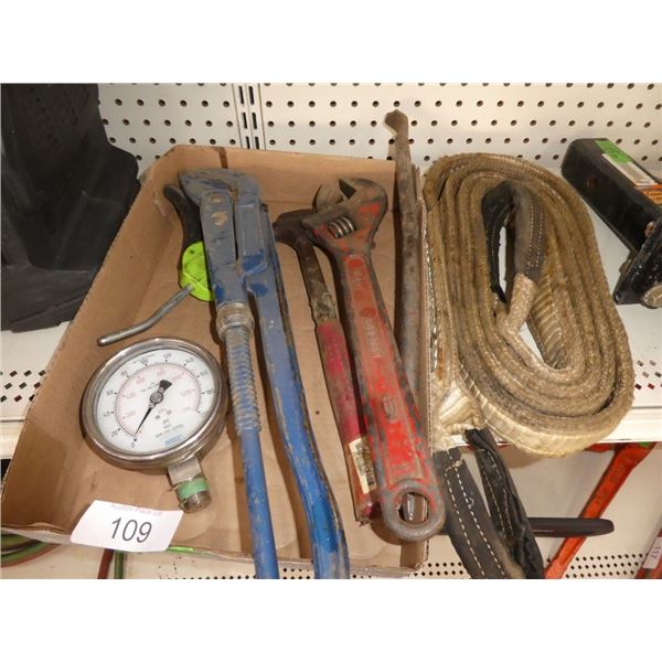 tow rppe, guage, wrenchs