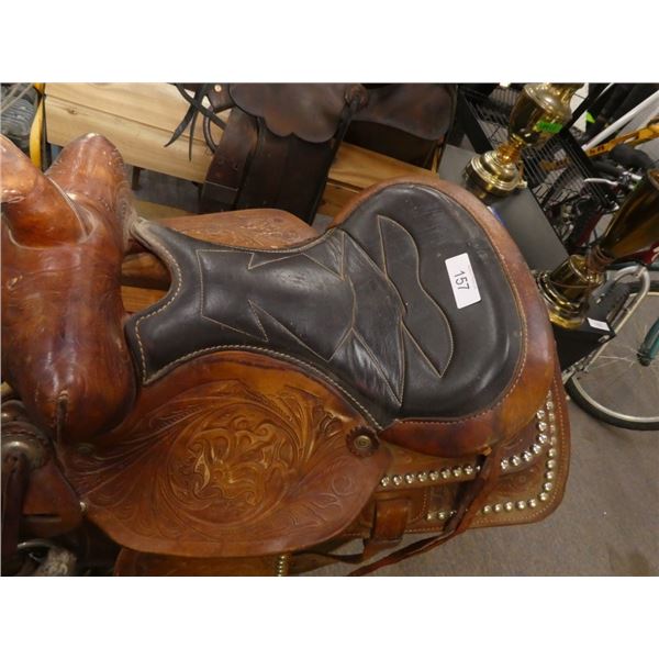 17" leather saddlein good condition