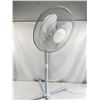 Image 1 : Oscillating Standing Fan