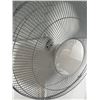 Image 2 : Oscillating Standing Fan