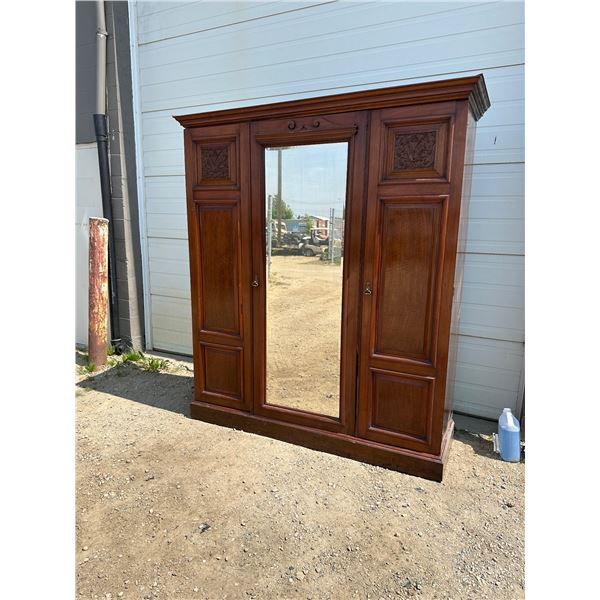Wall Wardrobe Unit