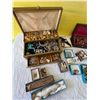 Image 2 : Costume Jewelry Lot