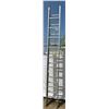 Image 1 : Extendable Ladder