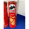 Image 2 : Original and Dill Pickle Pringles (6 x 148g)