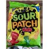 Image 2 : CASE LOT -Maynard's Sour Patch kids 12x185g