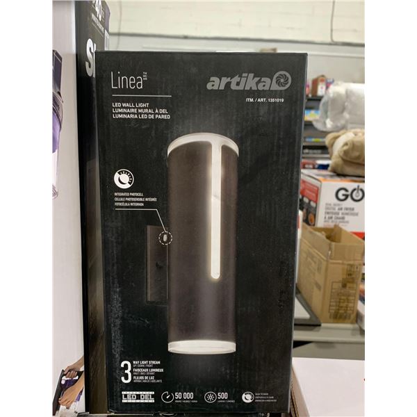 Artika Linea LED Wall Light