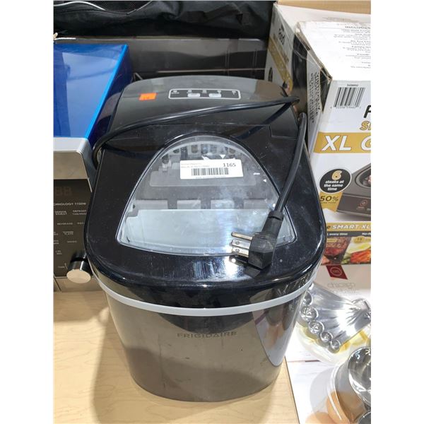 Frigidaire Portable Ice Maker Black