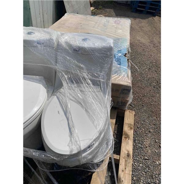 Ove White Porcelain Toilet